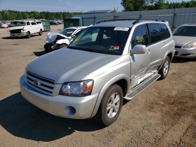 Photo 2 from auction – 2004 TOYOTA HIGHLANDER with VIN JTEGD21A440080989