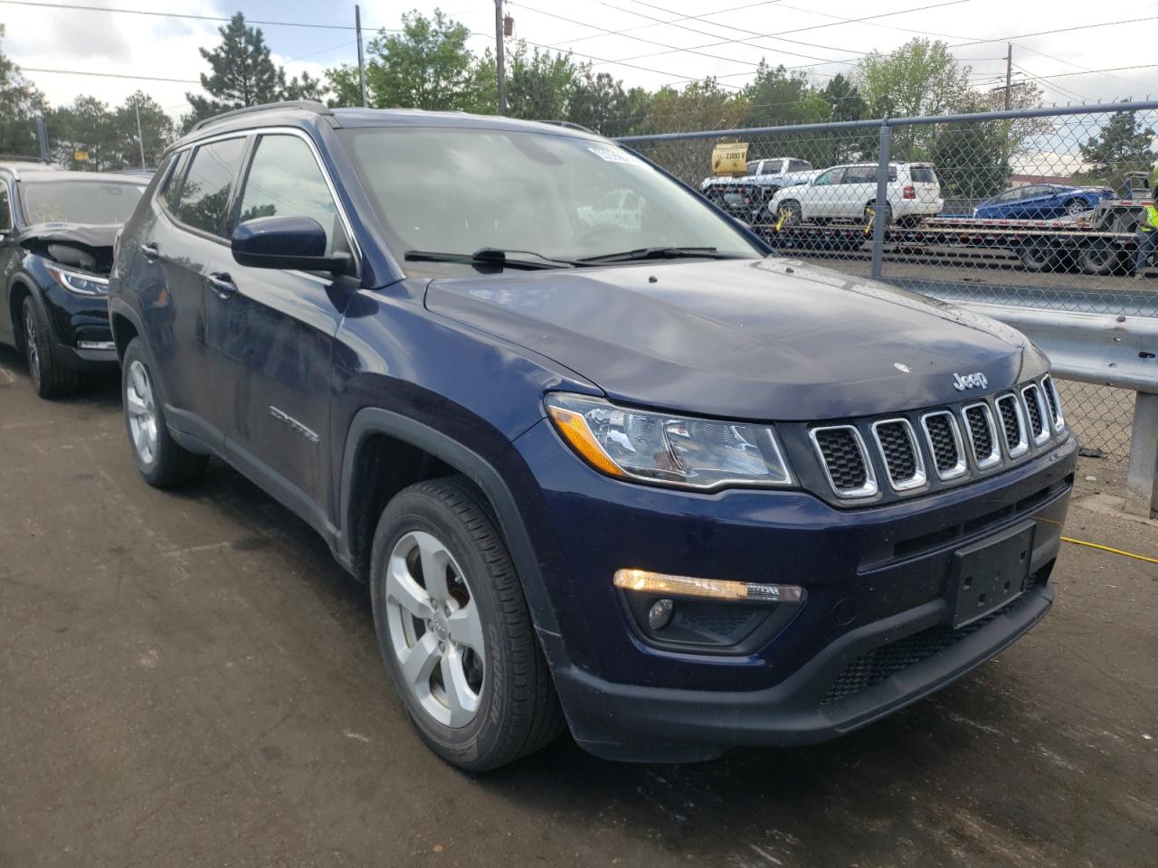Фото 1 с аукциона – 2018 JEEP COMPASS LA с VIN 3C4NJDBB5JT176927