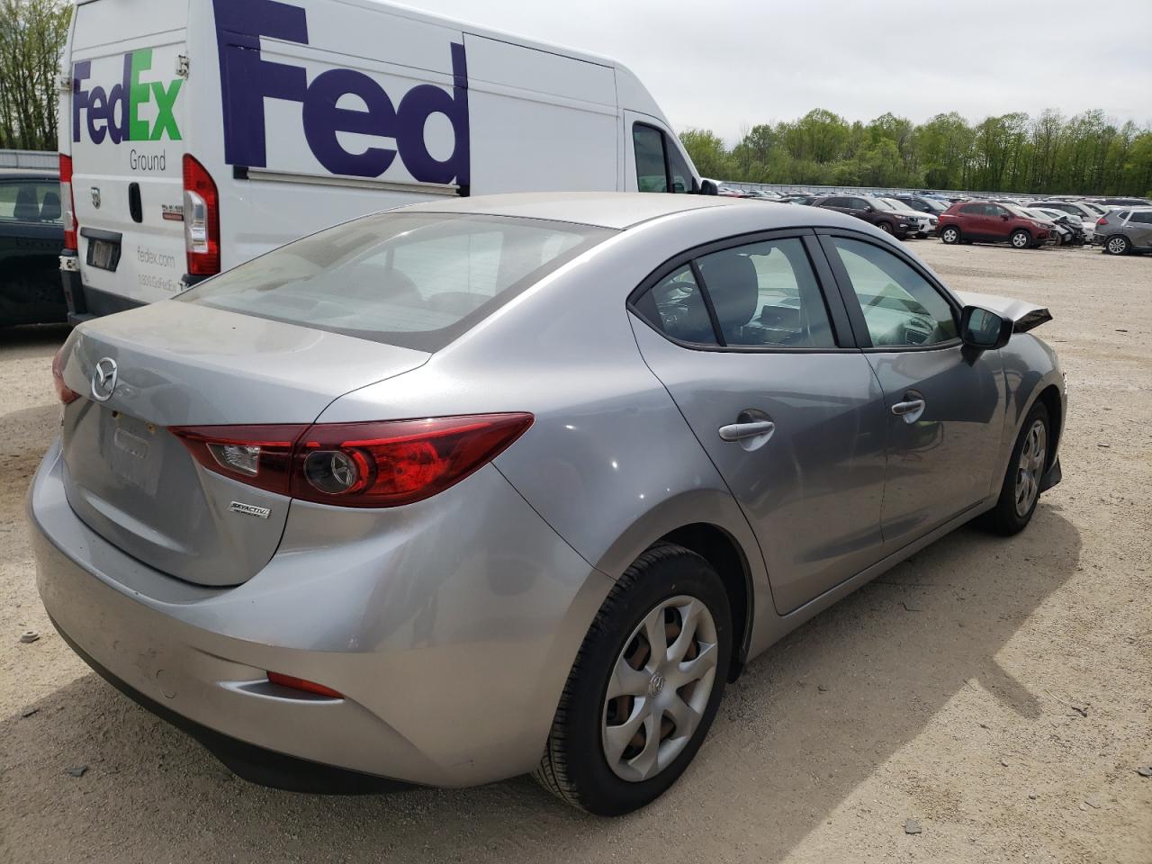 Photo 4 from auction – 2014 MAZDA 3 SV with VIN JM1BM1T74E1191886