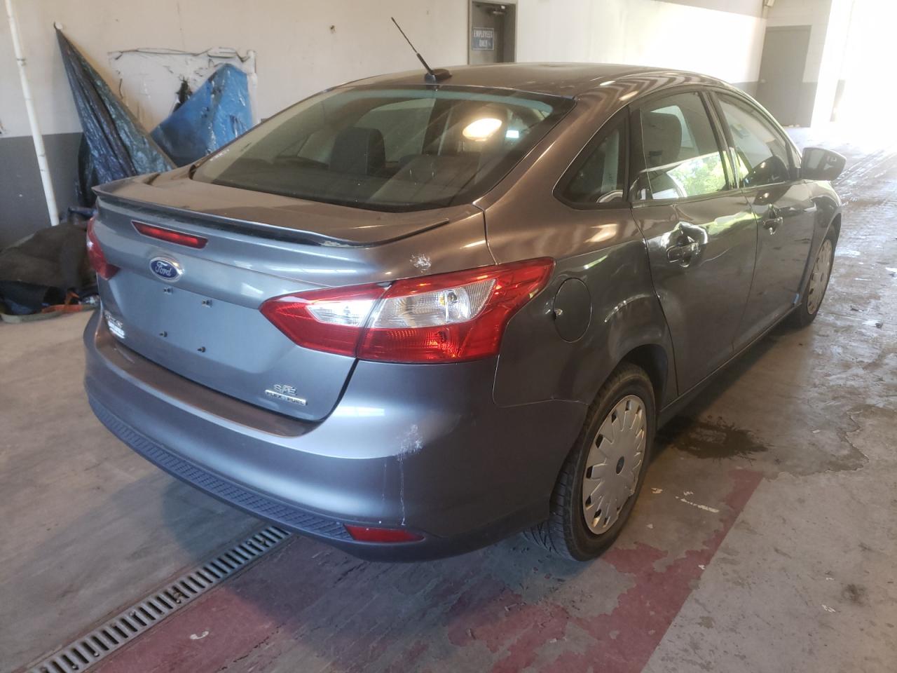 Photo 4 from auction – 2012 FORD FOCUS SE with VIN 1FAHP3F2XCL445282