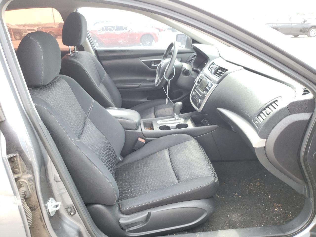 Photo 5 from auction – 2016 NISSAN ALTIMA 2.5 with VIN 1N4AL3AP6GN377184