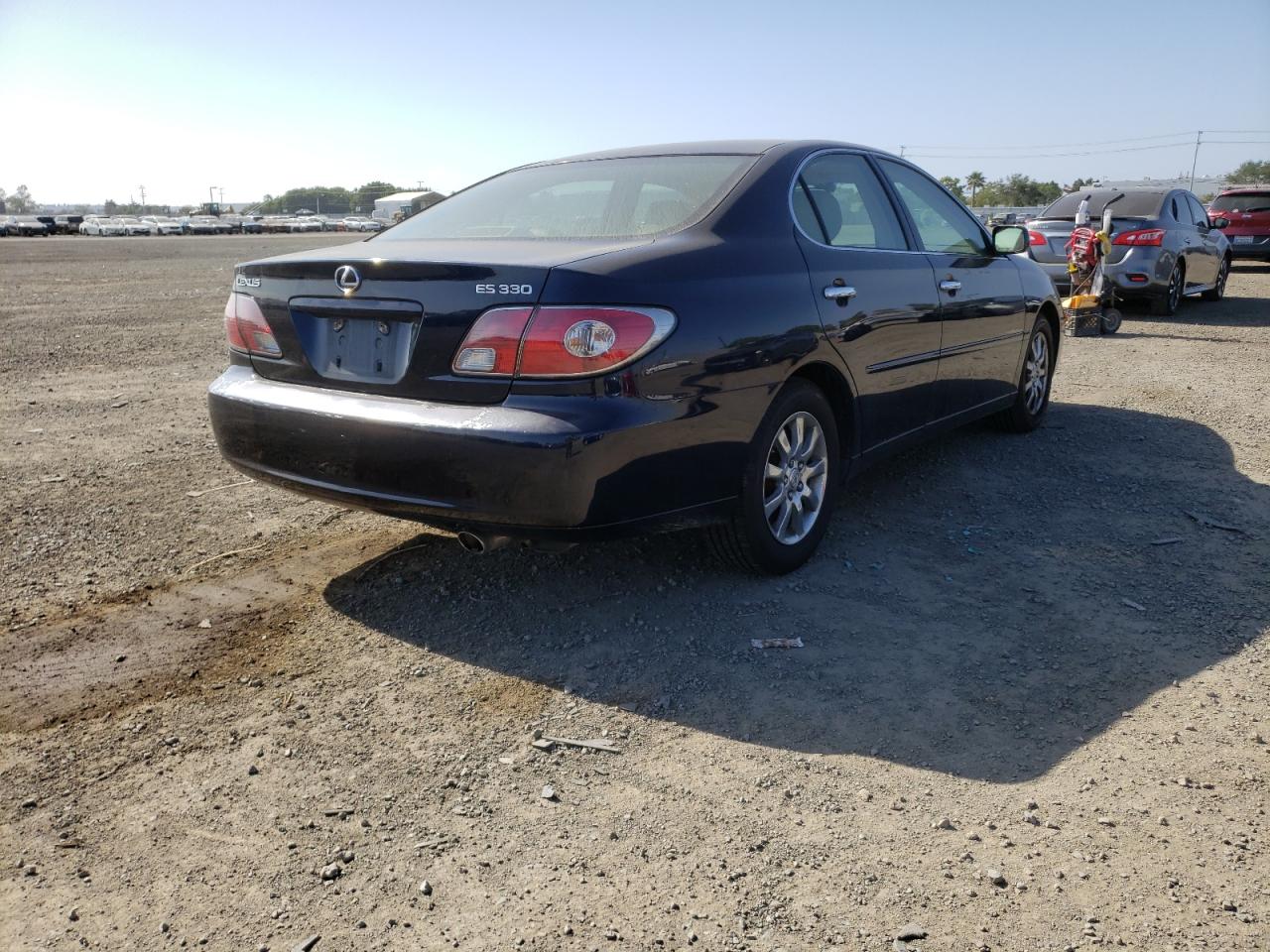 Photo 4 from auction – 2004 LEXUS ES 330 with VIN JTHBA30G645007532
