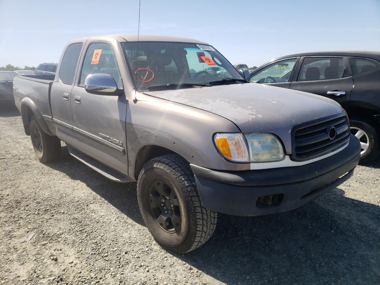 TOYOTA TUNDRA ACC 2000 with VIN 5TBBT4817YS082220 - Photo from auction