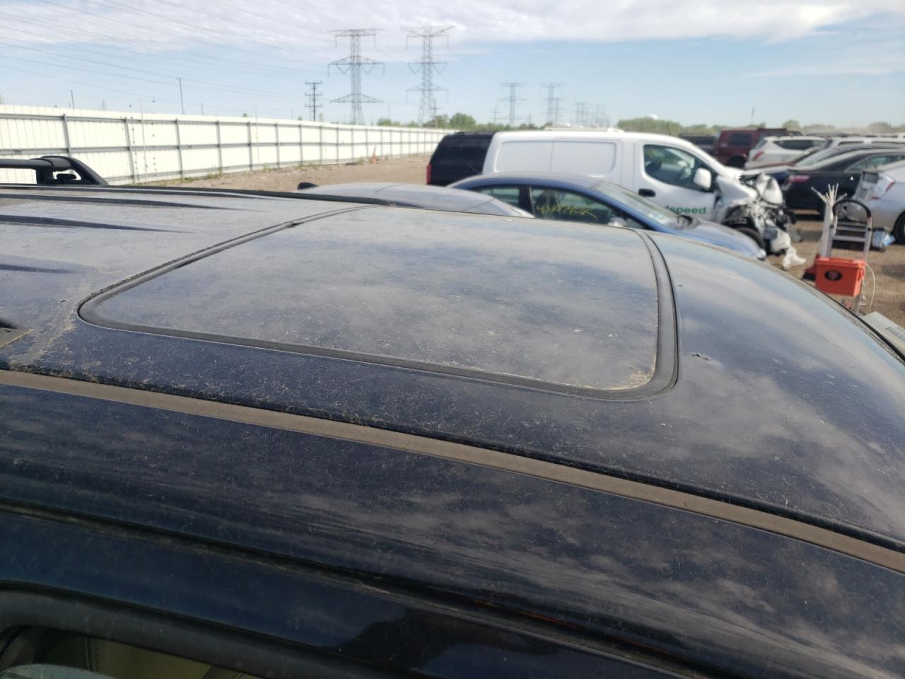 Photo 9 from auction – 2005 FORD ESCAPE LIM with VIN 1FMCU04125KE33007
