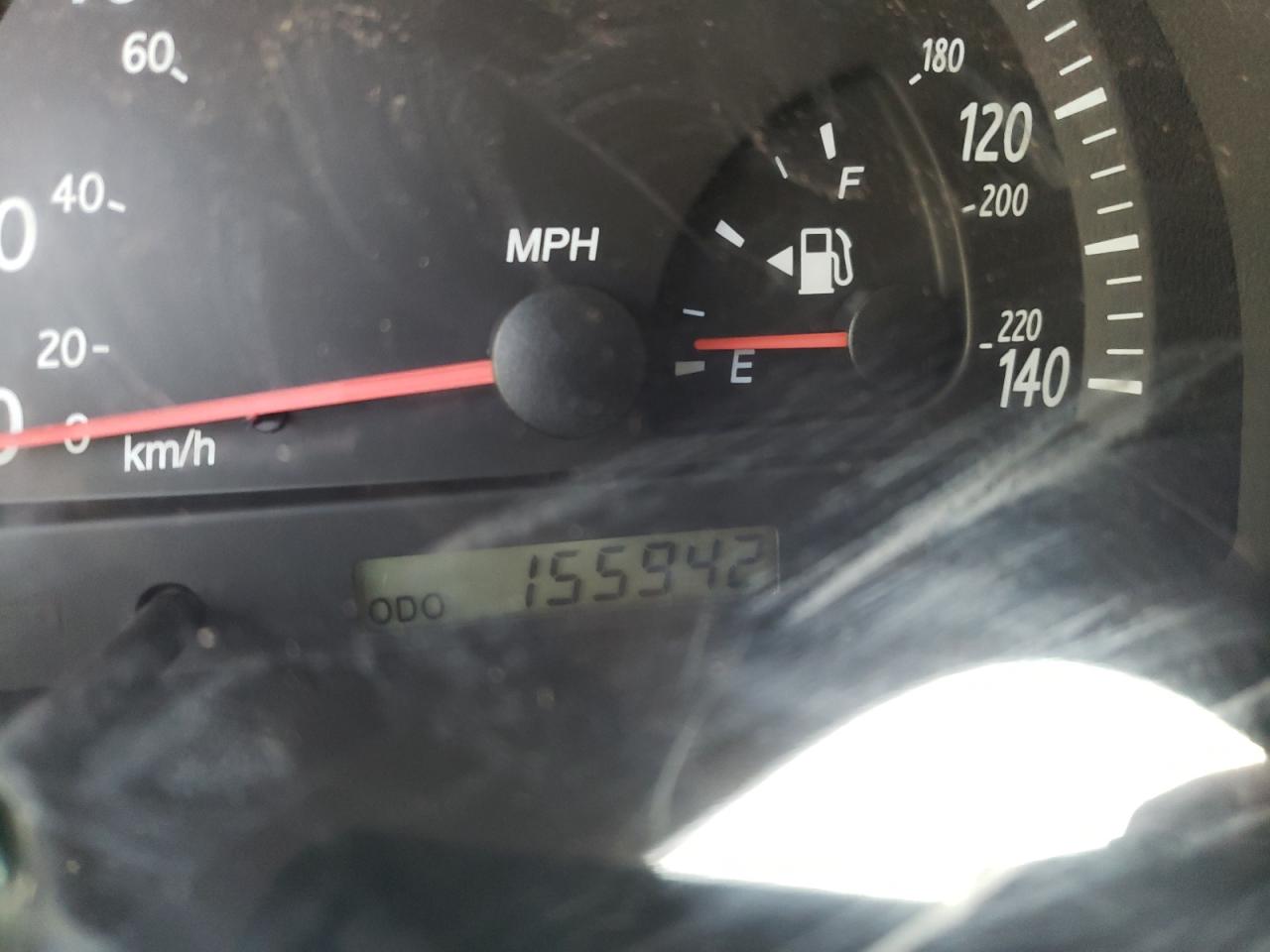 Photo 8 from auction – 2003 TOYOTA CAMRY LE with VIN 4T1BF32KX3U061047