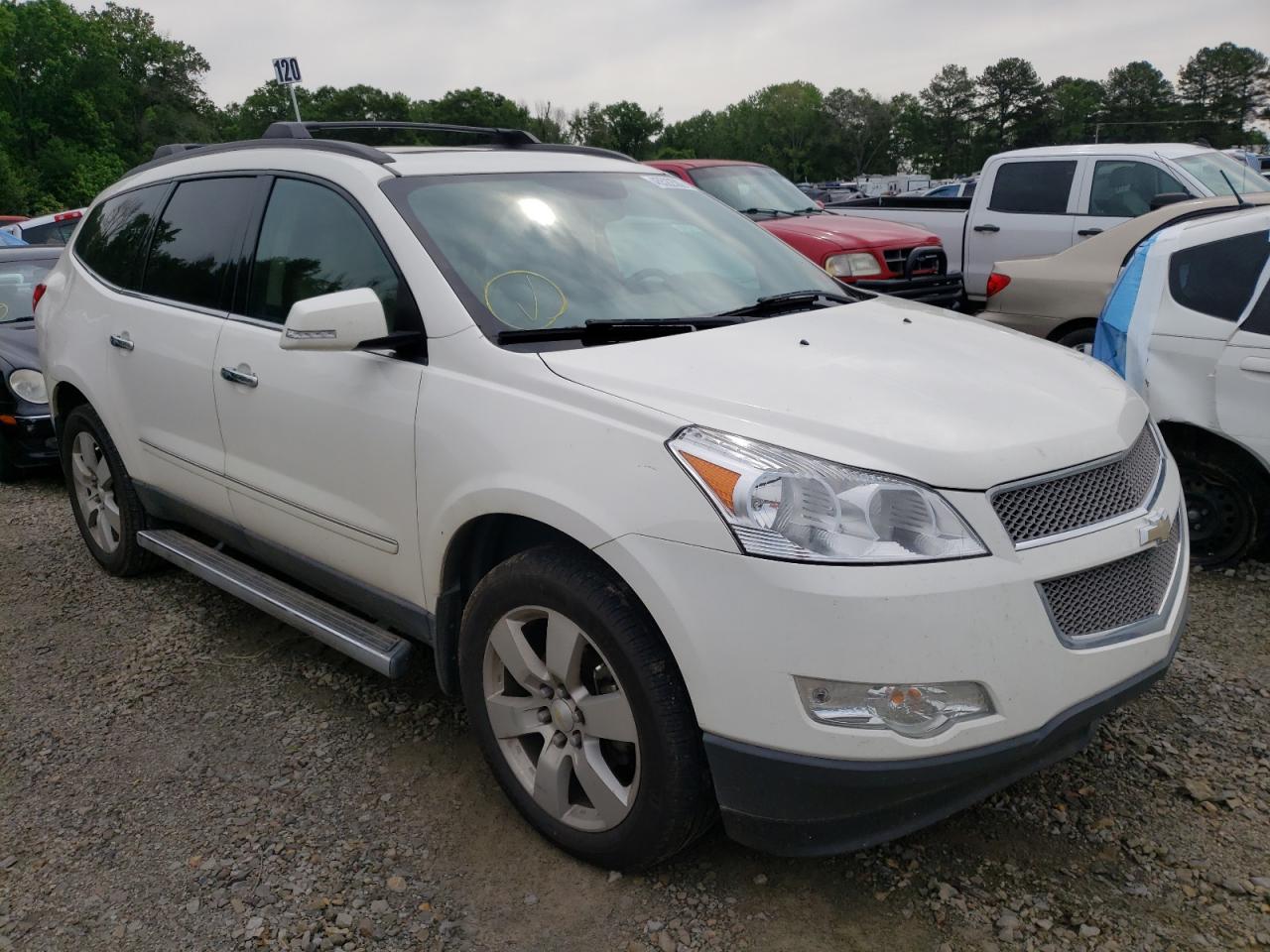 CHEVROLET TRAVERSE L 2012 with VIN 1GNKRLED1CJ139507 - Photo from auction