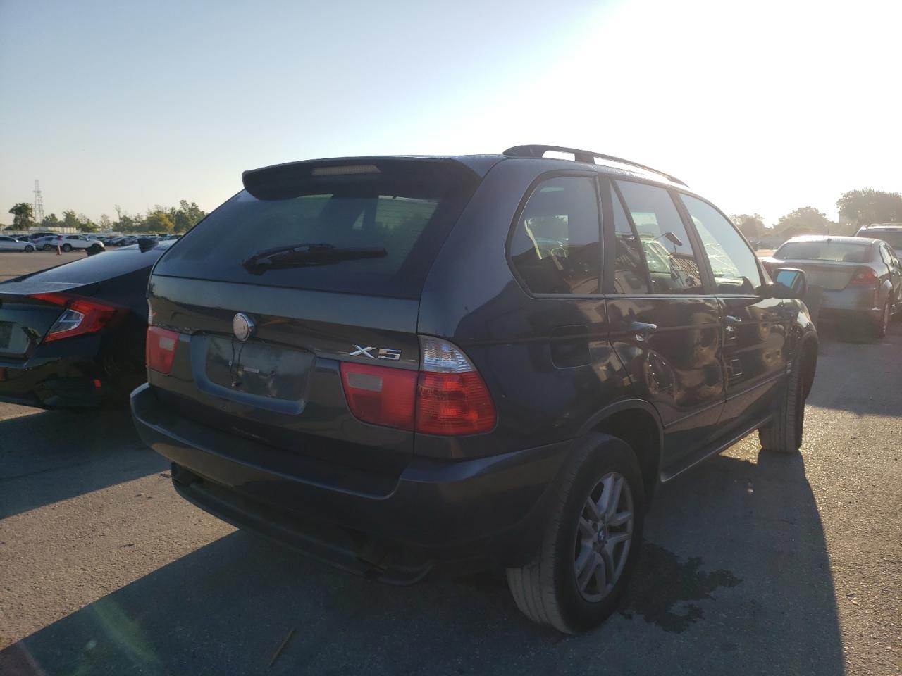 صورة رقم 4 من المزاد - 2004 BMW X5 3.0I مع VIN 5UXFA13514LU36640