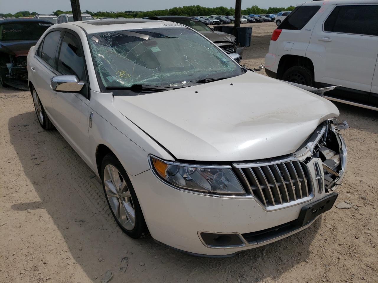 LINCOLN MKZ 2012 مع رقم تعريف المركبة 3LNHL2GC2CR808453 - صورة من المزاد