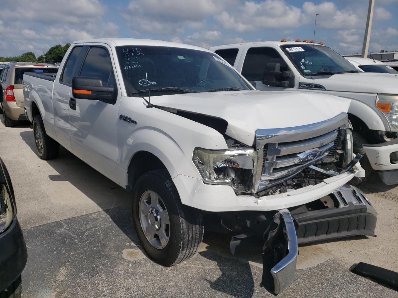 FORD F150 SUPER 2012 مع رقم تعريف المركبة 1FTEX1CM3CFD01594 - صورة من المزاد