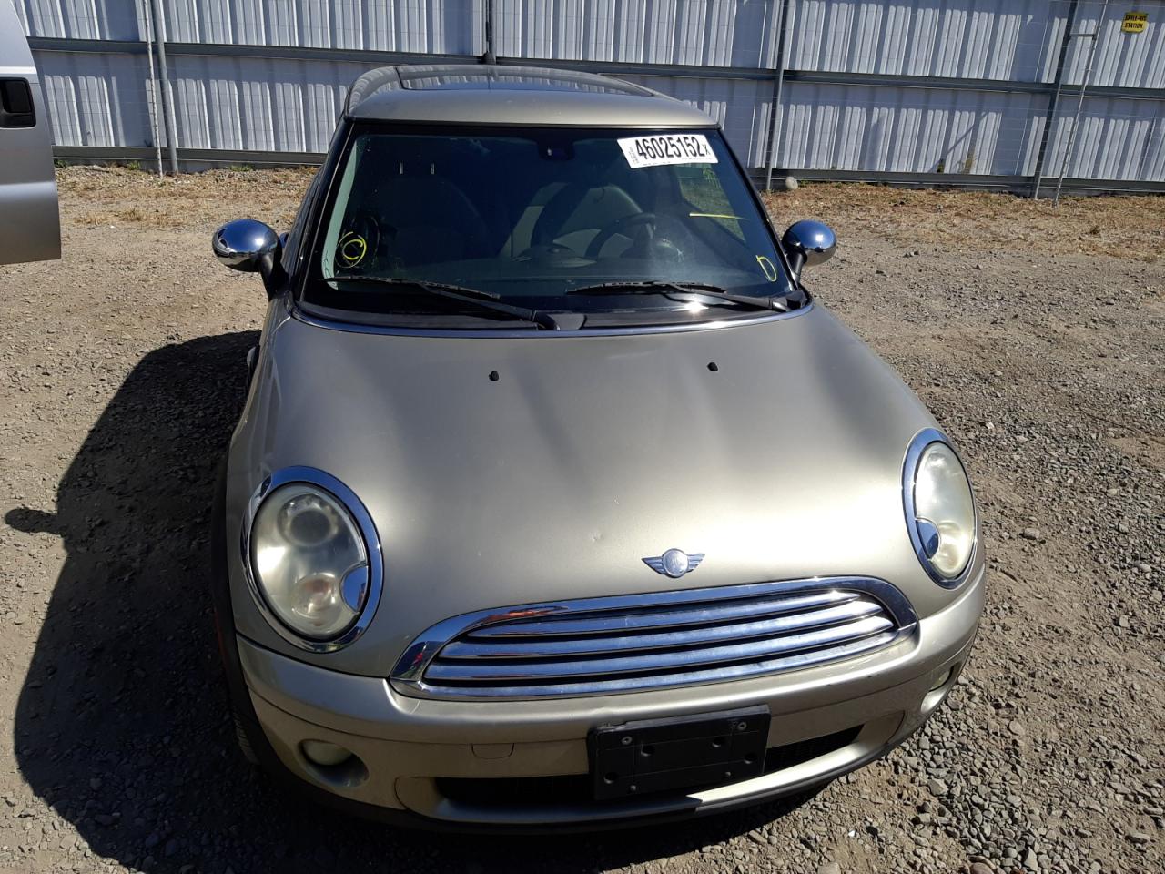 Photo 9 from auction – 2007 MINI COOPER with VIN WMWMF33557TT55759