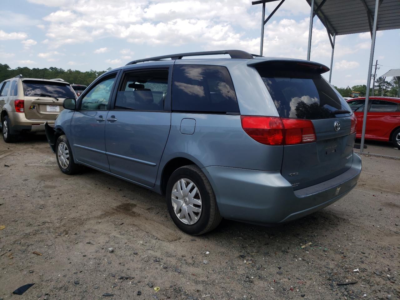Photo 3 from auction – 2004 TOYOTA SIENNA CE with VIN 5TDZA23C84S082102