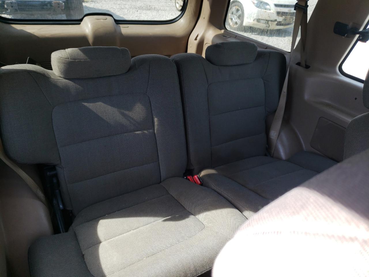 Photo 6 from auction – 2001 FORD EXPLORER S with VIN 1FMYU60E31UA09514