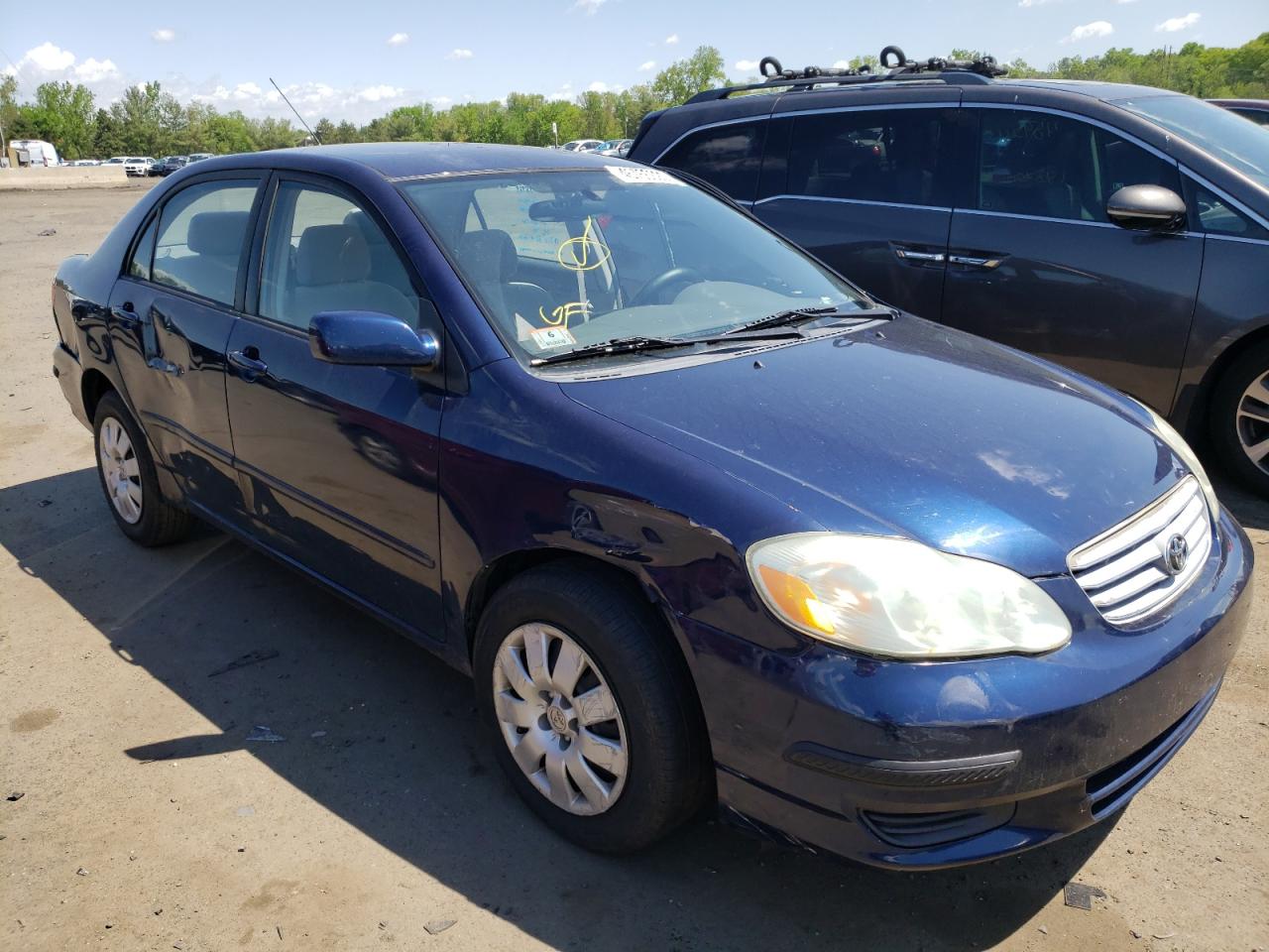 TOYOTA COROLLA CE 2004 with VIN 2T1BR32E04C300013 - Photo from auction