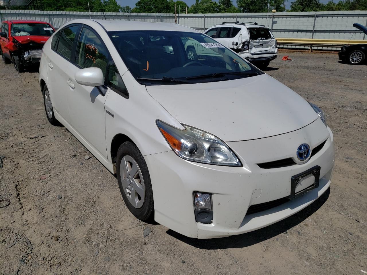 TOYOTA PRIUS 2011 with VIN JTDKN3DU3B5328527 - Photo from auction