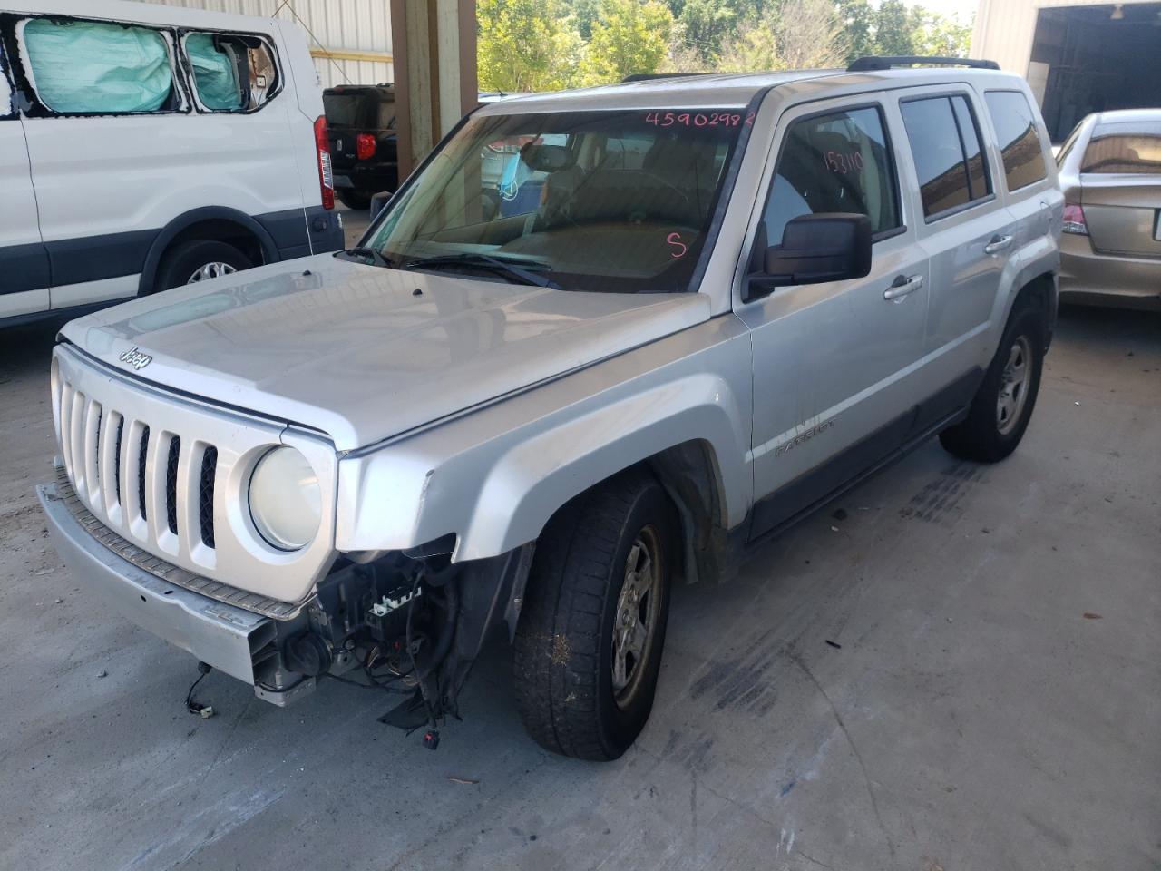 Photo 2 from auction – 2014 JEEP PATRIOT SP with VIN 1C4NJPBA1ED503196