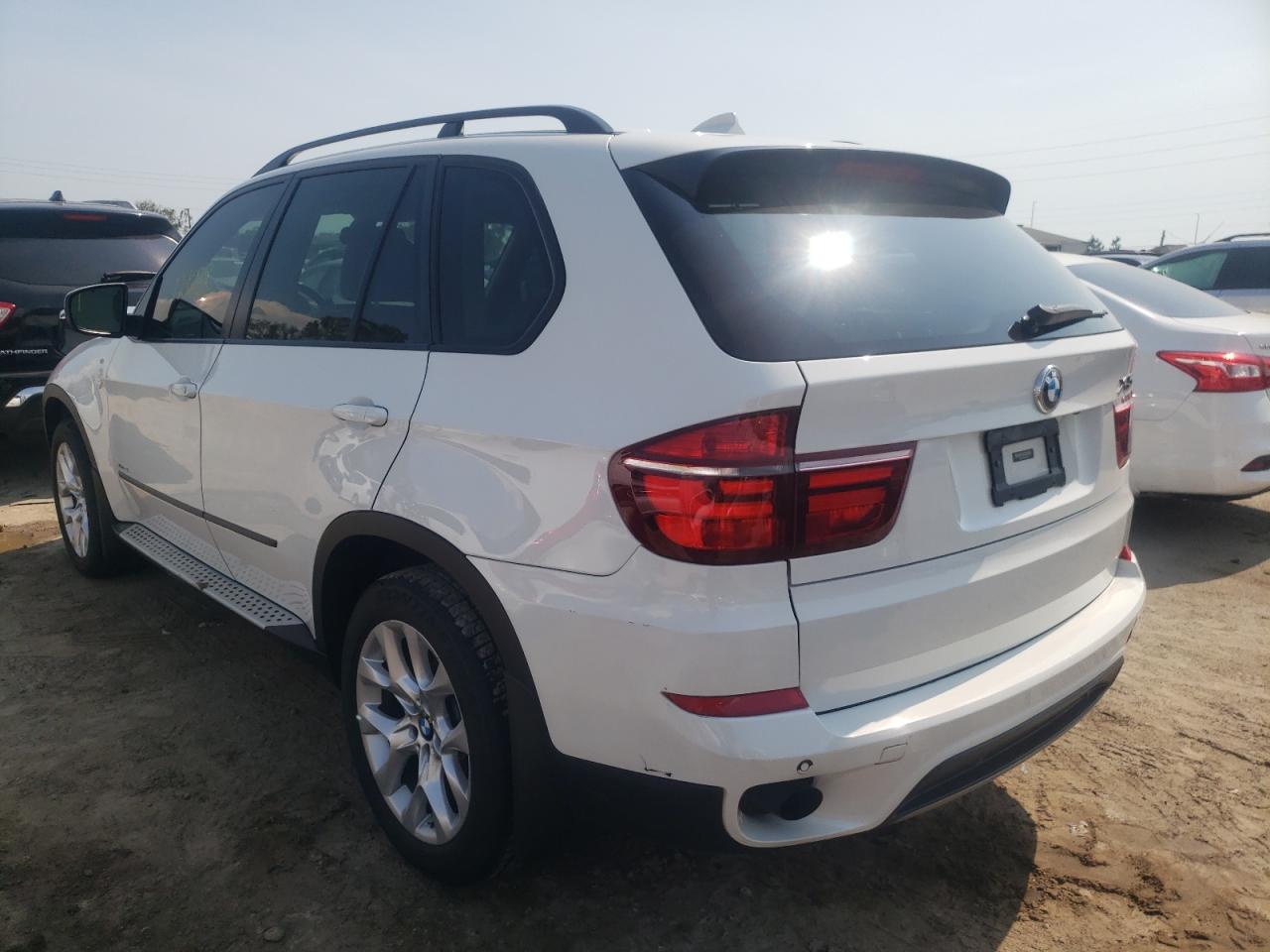 Photo 3 from auction – 2012 BMW X5 XDRIVE3 with VIN 5UXZV4C53CL758665