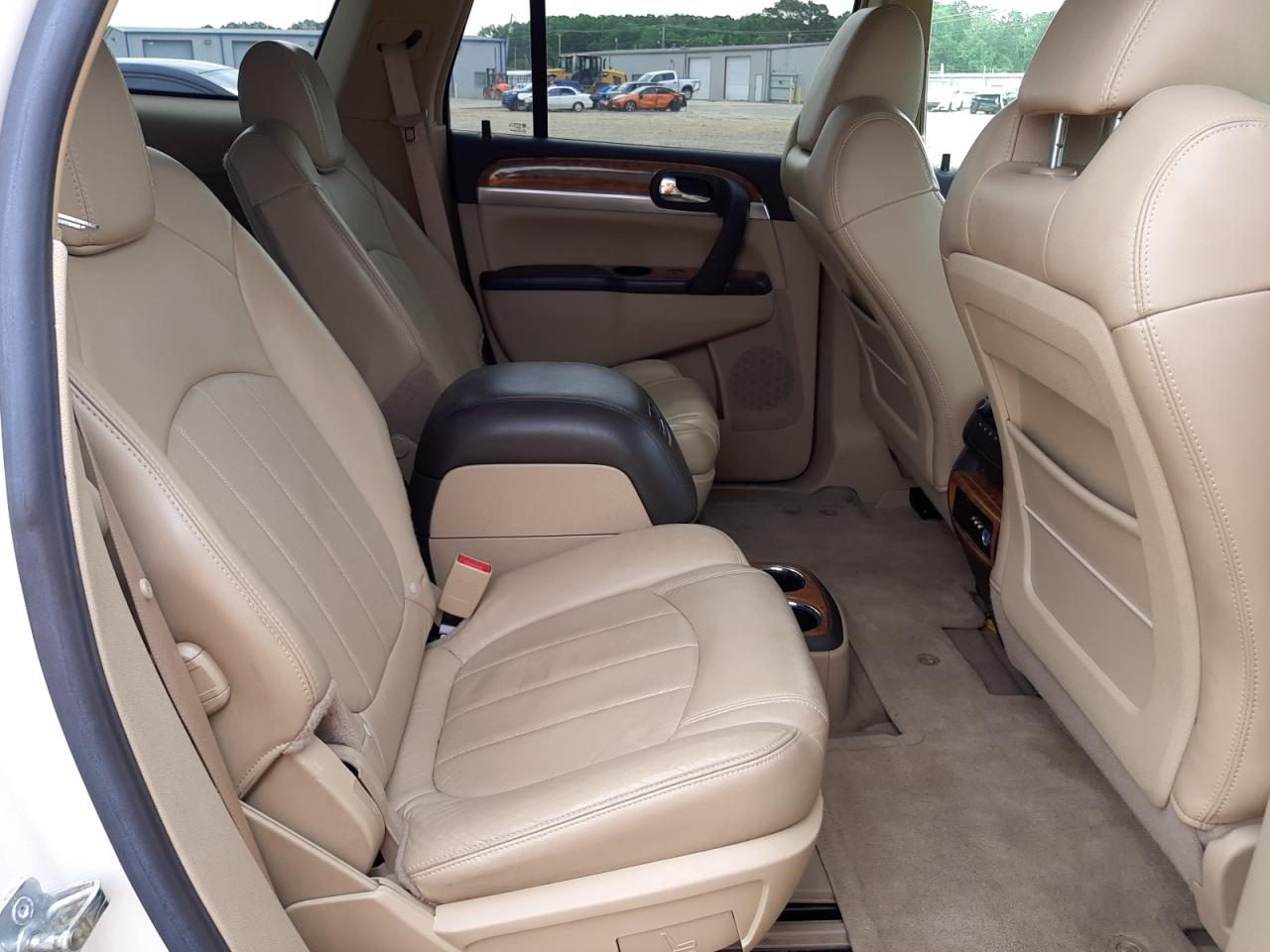 Photo 6 from auction – 2009 BUICK ENCLAVE CX with VIN 5GAER23D79J158639