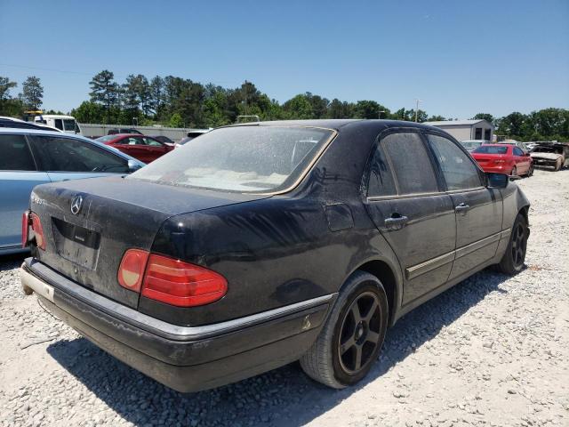 Photo 4 from auction – 1998 MERCEDES-BENZ E 320 with VIN WDBJF65F6WA671337