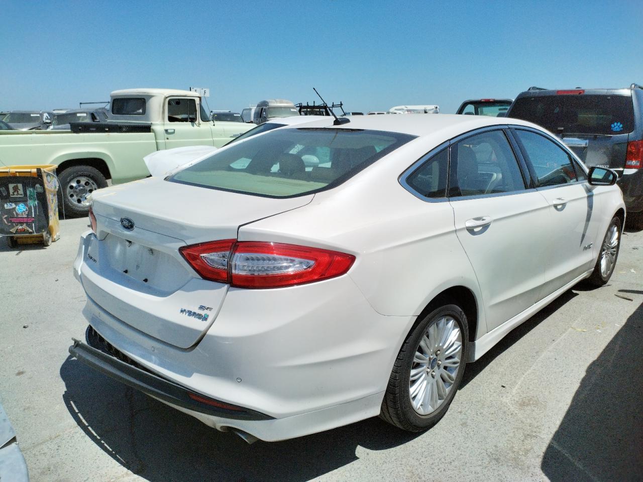 Photo 4 from auction – 2013 FORD FUSION SE with VIN 3FA6P0LUXDR208970