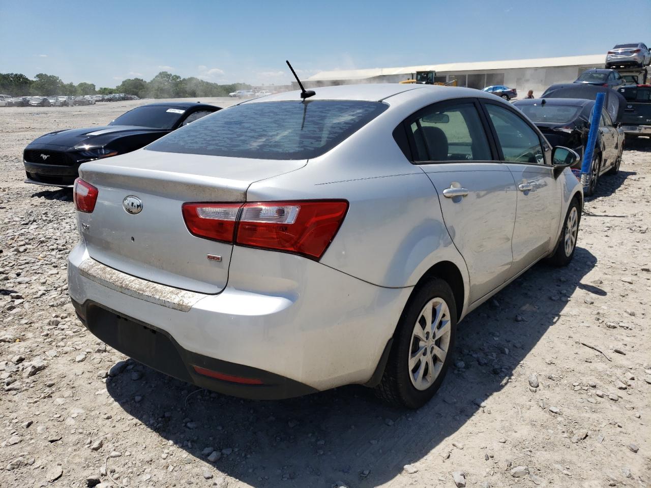 Photo 4 from auction – 2014 KIA RIO LX with VIN KNADM4A32E6356554