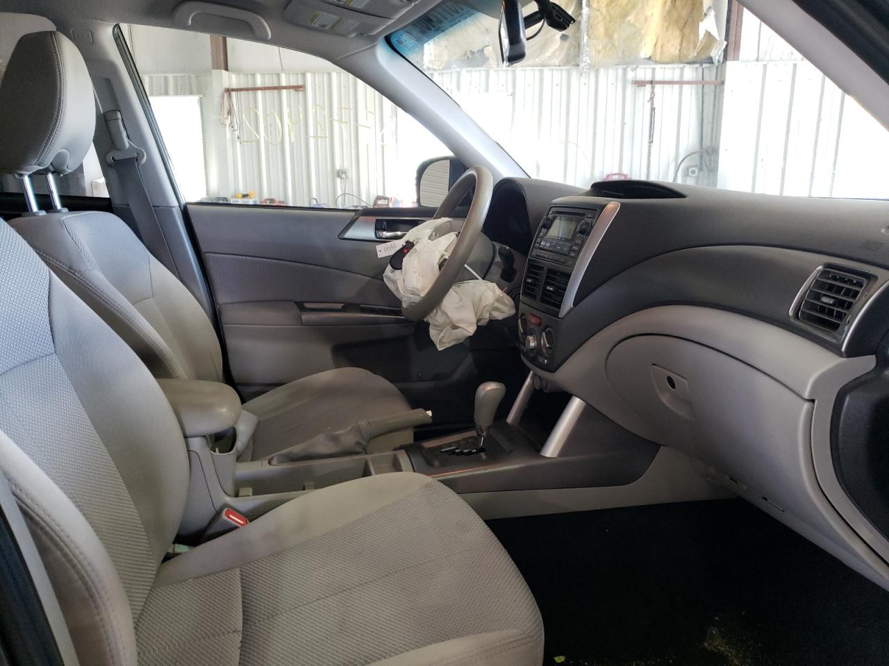 Photo 5 from auction – 2012 SUBARU FORESTER 2 with VIN JF2SHACCXCH466846