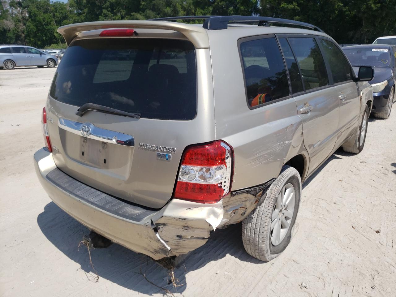 Photo 4 from auction – 2007 TOYOTA HIGHLANDER with VIN JTEEW21A870042395