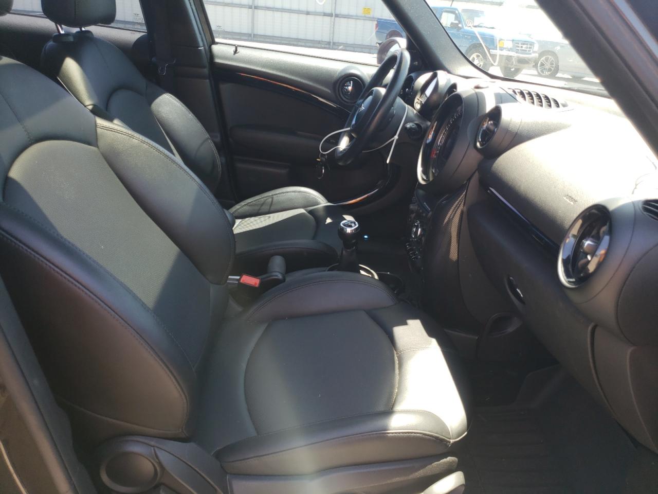 Photo 5 from auction – 2015 MINI COOPER S C with VIN WMWZC3C57FWP53115