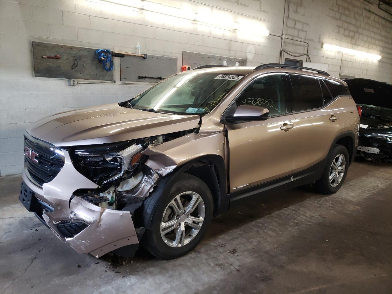 Photo 2 from auction – 2018 GMC TERRAIN SL with VIN 3GKALTEV0JL145856