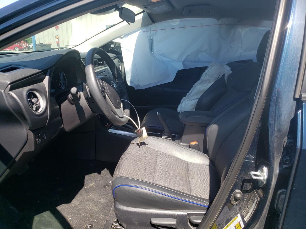Photo 5 from auction – 2017 TOYOTA COROLLA L with VIN 2T1BURHE4HC960201