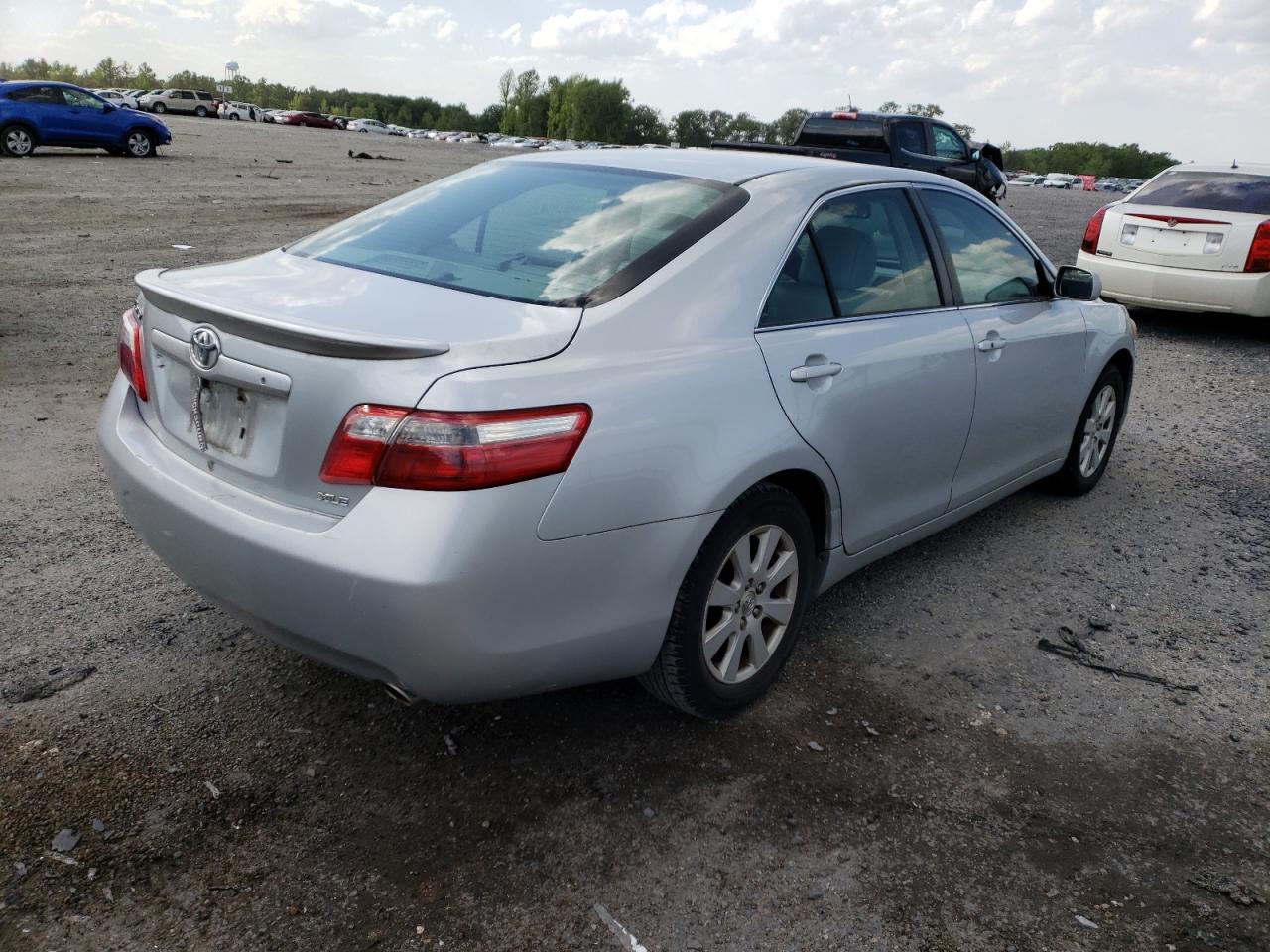 Photo 4 from auction – 2007 TOYOTA CAMRY LE with VIN 4T1BK46K57U040396