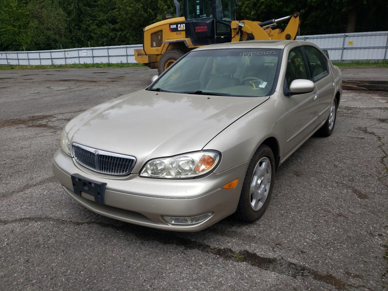 Photo 2 from auction – 2000 INFINITI I30 with VIN JNKCA31A8YT107874