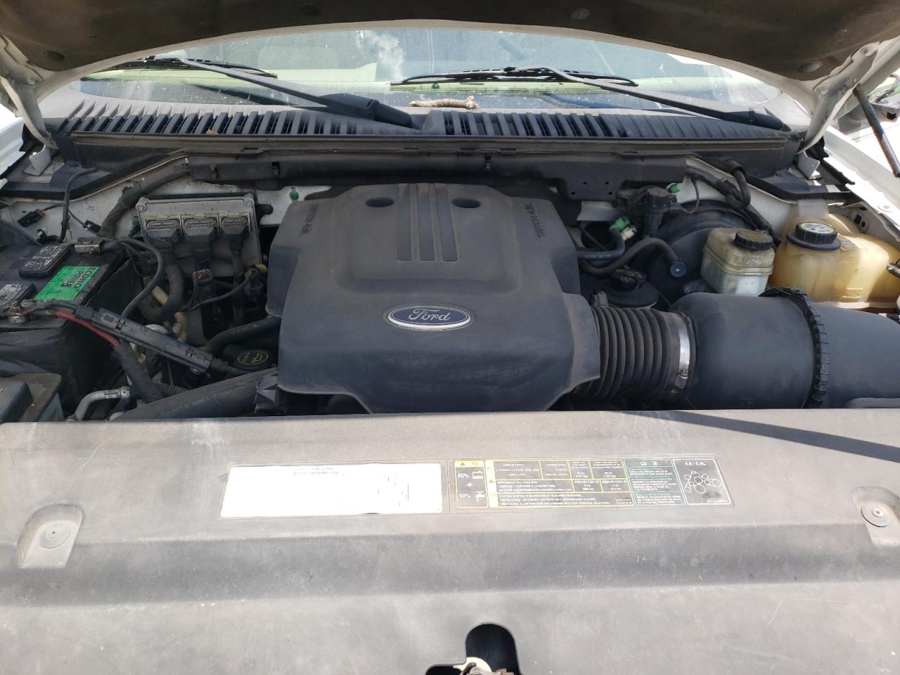 Photo 12 from auction – 2004 FORD EXPEDITION with VIN 1FMRU17WX4LB44182