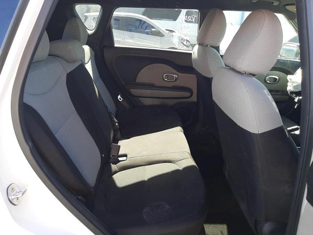 Photo 6 from auction – 2015 KIA SOUL with VIN KNDJN2A28F7228619