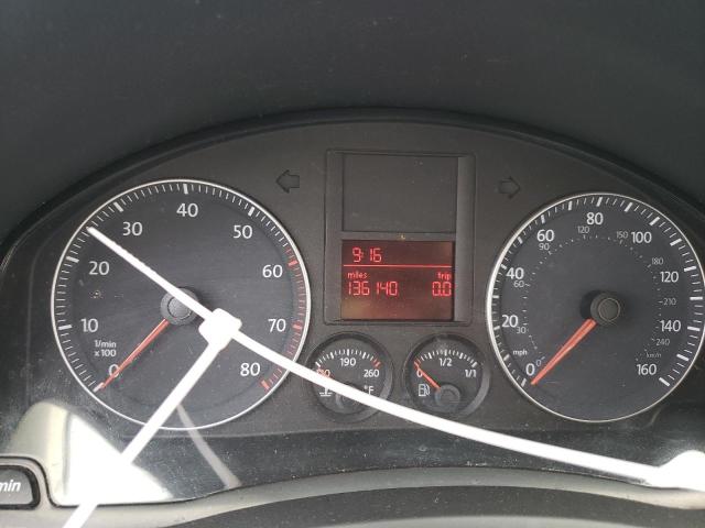 Foto 8 de la subasta – 2007 VOLKSWAGEN RABBIT con VIN WVWDR71K67W153375