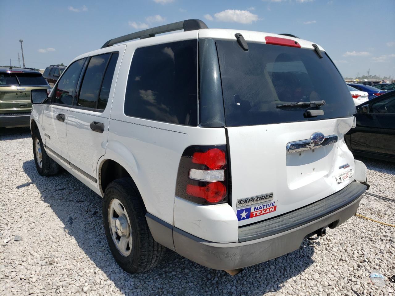 Photo 3 from auction – 2006 FORD EXPLORER X with VIN 1FMEU62E56UA30730