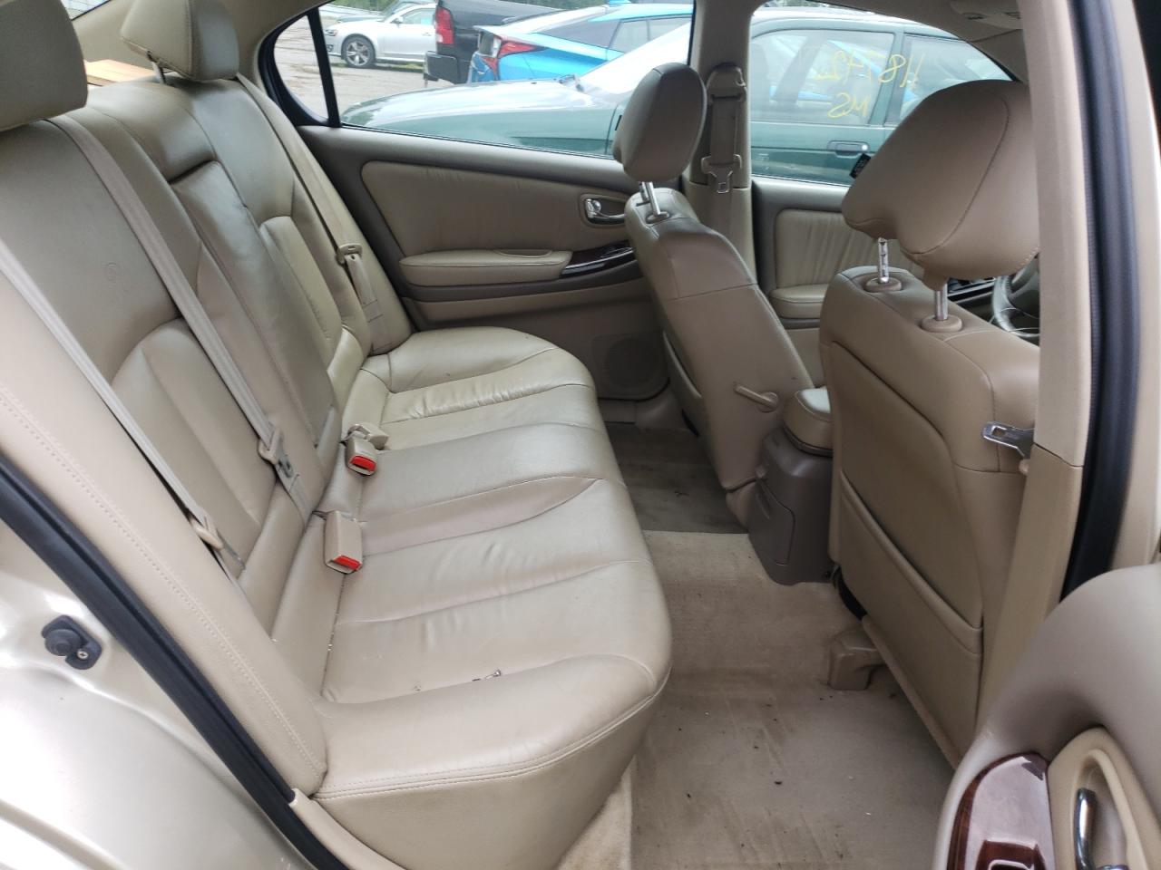 Photo 6 from auction – 2000 INFINITI I30 with VIN JNKCA31A8YT107874
