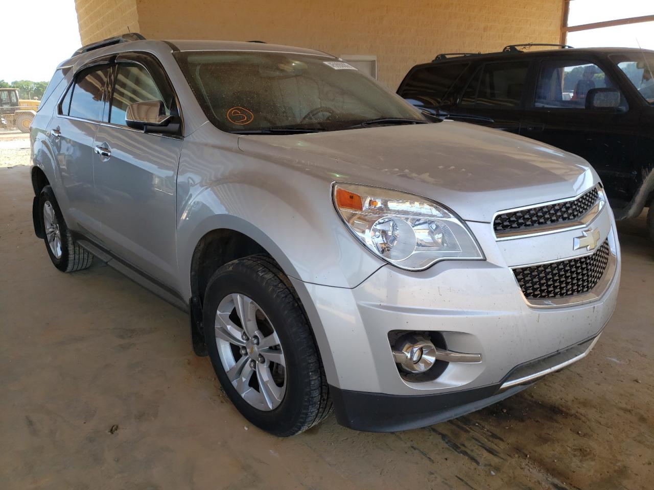 CHEVROLET EQUINOX LT 2010 with VIN 2CNALPEW6A6311938 - Photo from auction