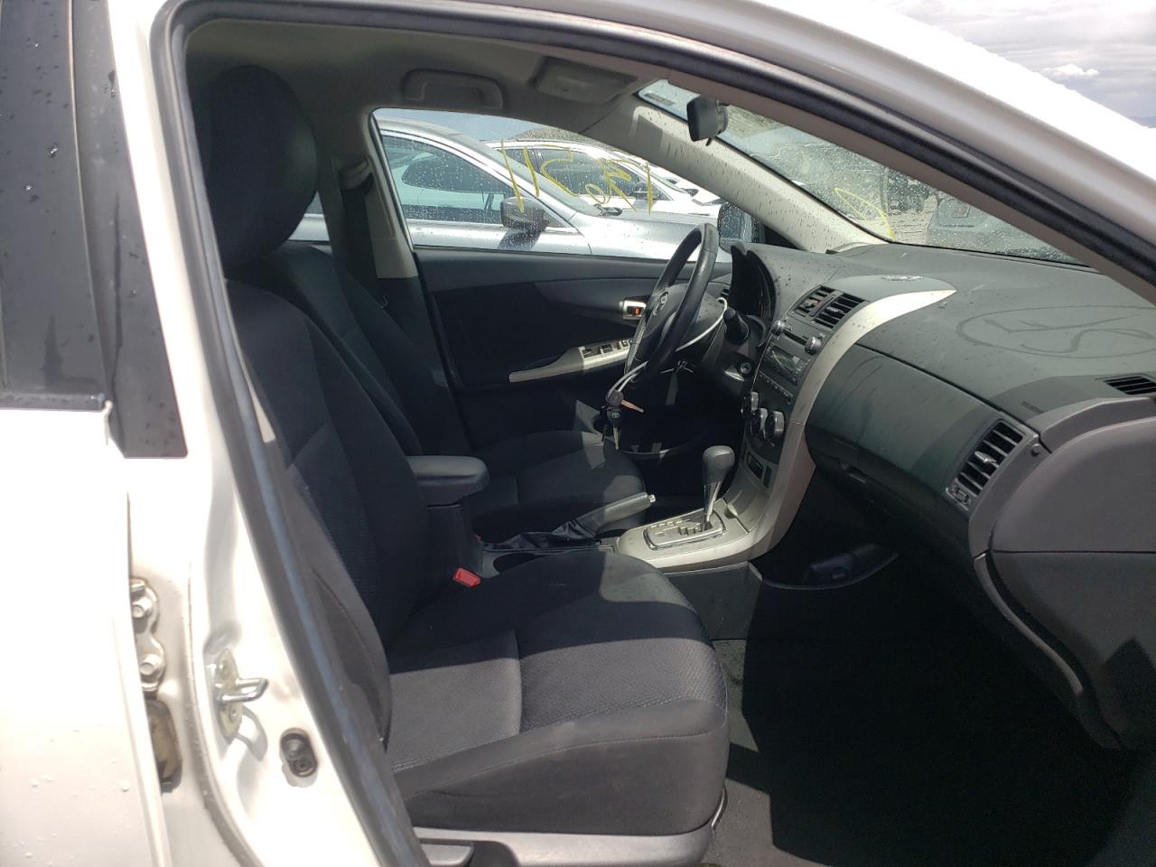 Photo 5 from auction – 2010 TOYOTA COROLLA BA with VIN 2T1BU4EE8AC434313