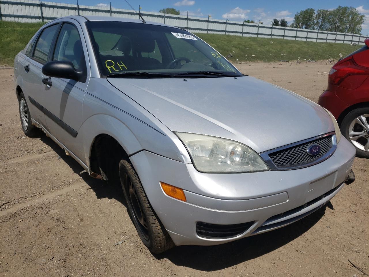 Photo 1 from auction – 2005 FORD FOCUS ZX4 with VIN 1FAFP34N45W270548