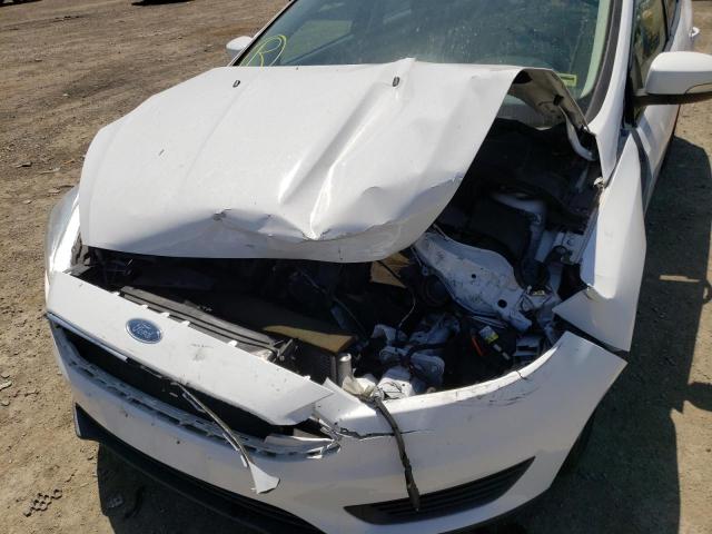 Photo 9 from auction – 2015 FORD FOCUS SE with VIN 1FADP3F23FL252491