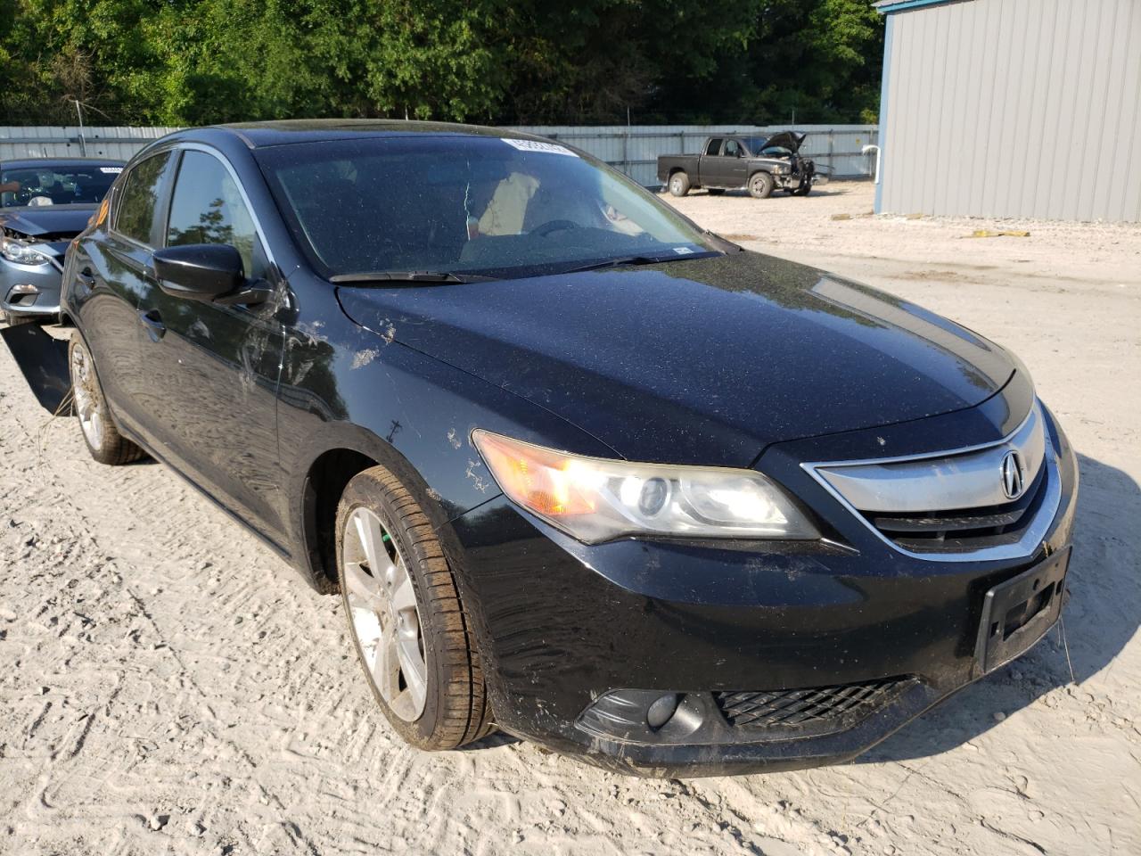 ACURA ILX 20 PRE 2013 with VIN 19VDE1F56DE004927 - Photo from auction