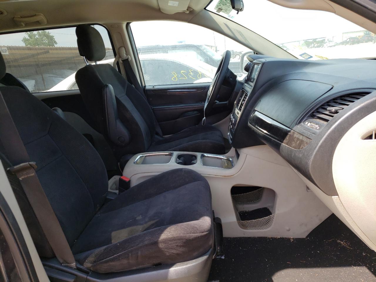 Photo 5 from auction – 2014 DODGE GRAND CARA with VIN 2C4RDGCG3ER253842