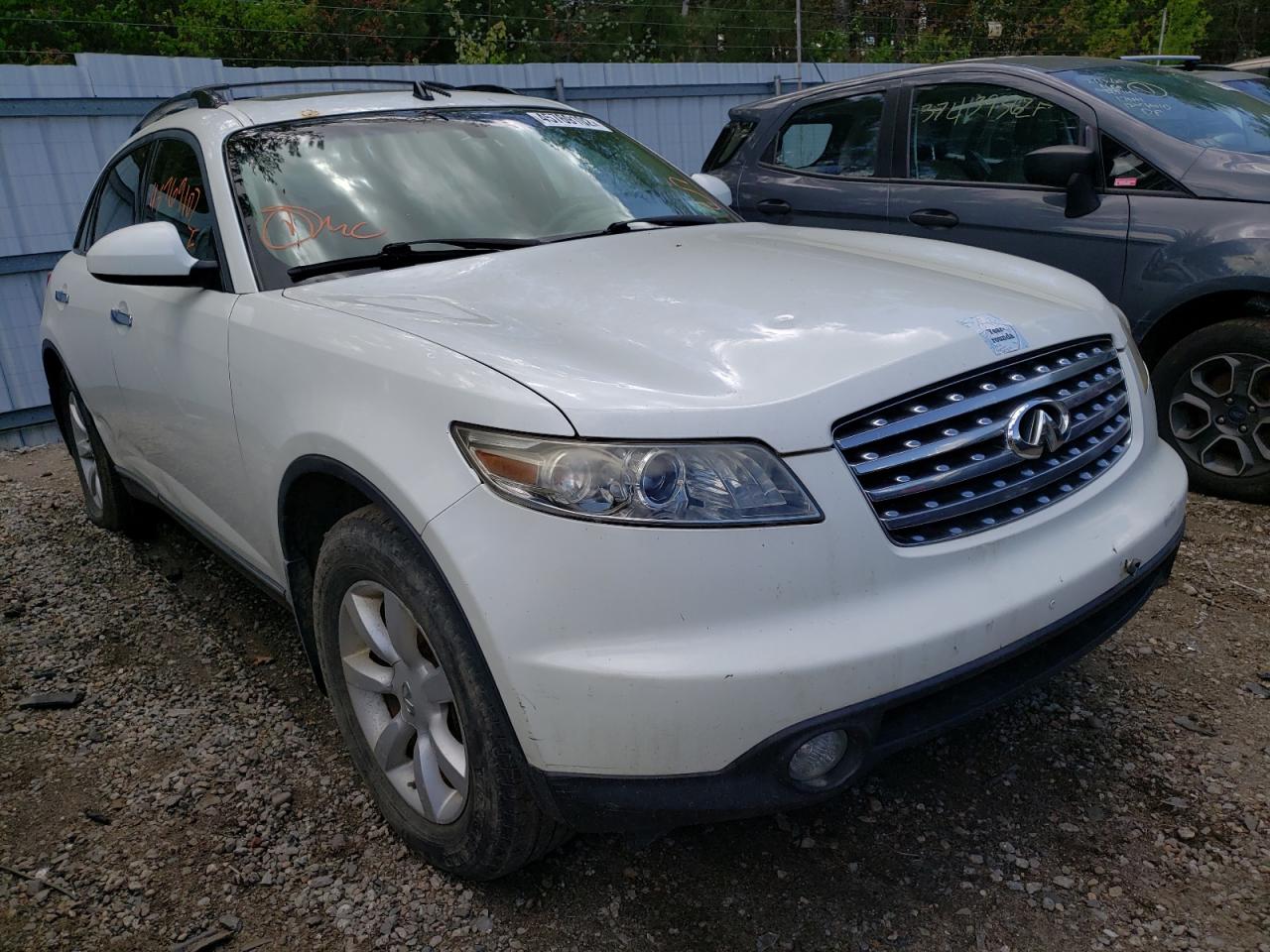 INFINITI FX35 2003 with VIN JNRAS08W93X003305 - Photo from auction