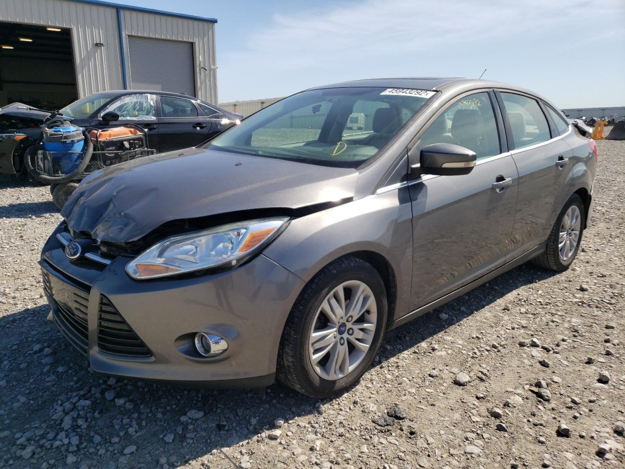 Photo 2 from auction – 2012 FORD FOCUS SEL with VIN 1FAHP3H20CL324757