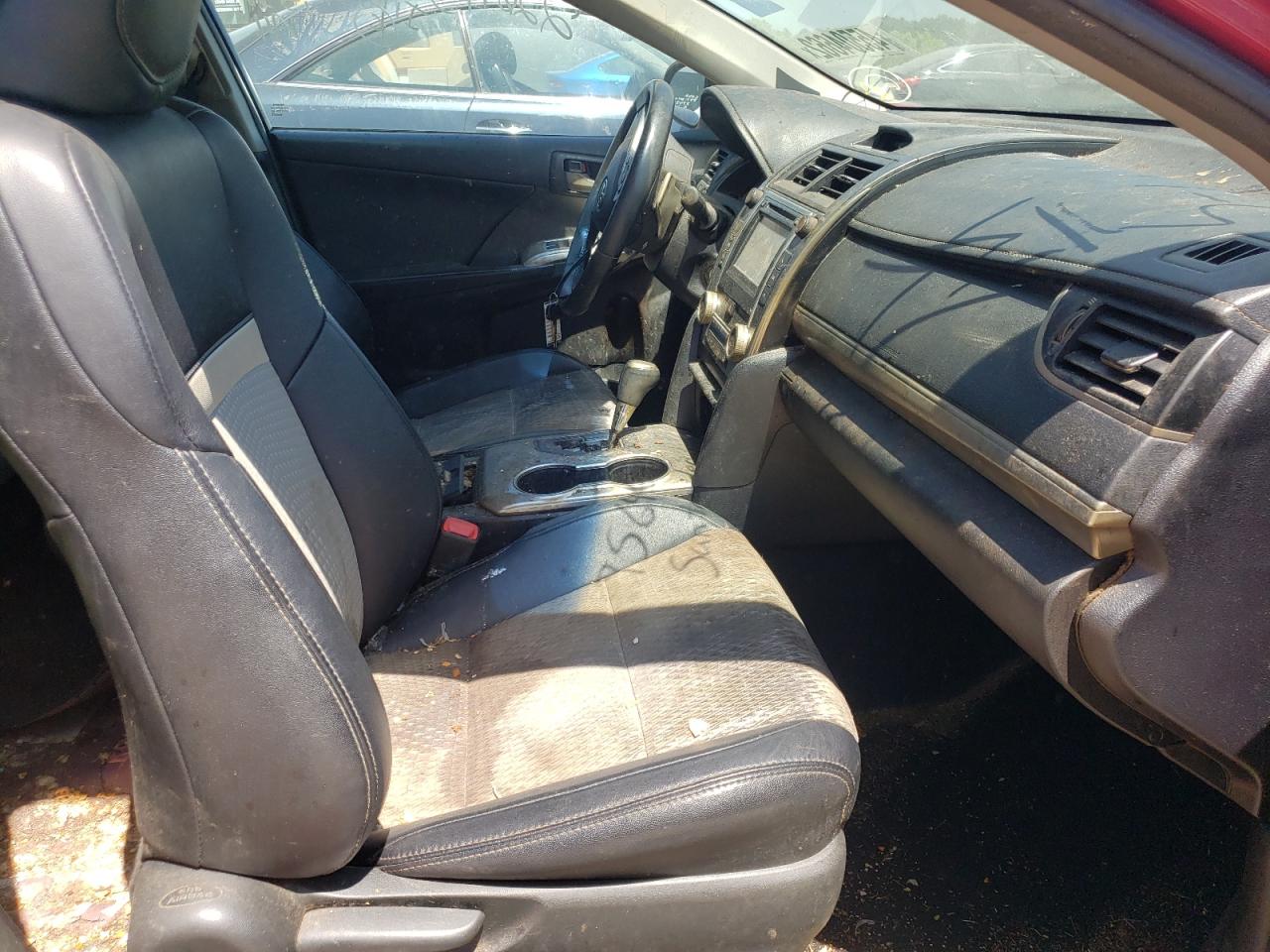 Photo 5 from auction – 2014 TOYOTA CAMRY L with VIN 4T1BF1FK2EU756463