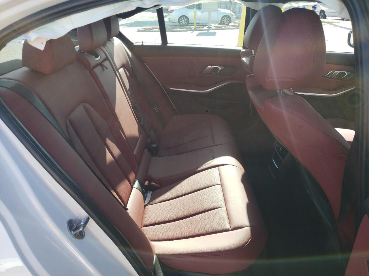 Photo 6 from auction – 2022 BMW 330I with VIN 3MW5R1J01N8C36019