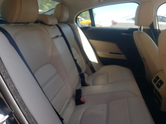 Photo 6 from auction – 2017 JAGUAR XE PRESTIG with VIN SAJAE4BV8HA949759