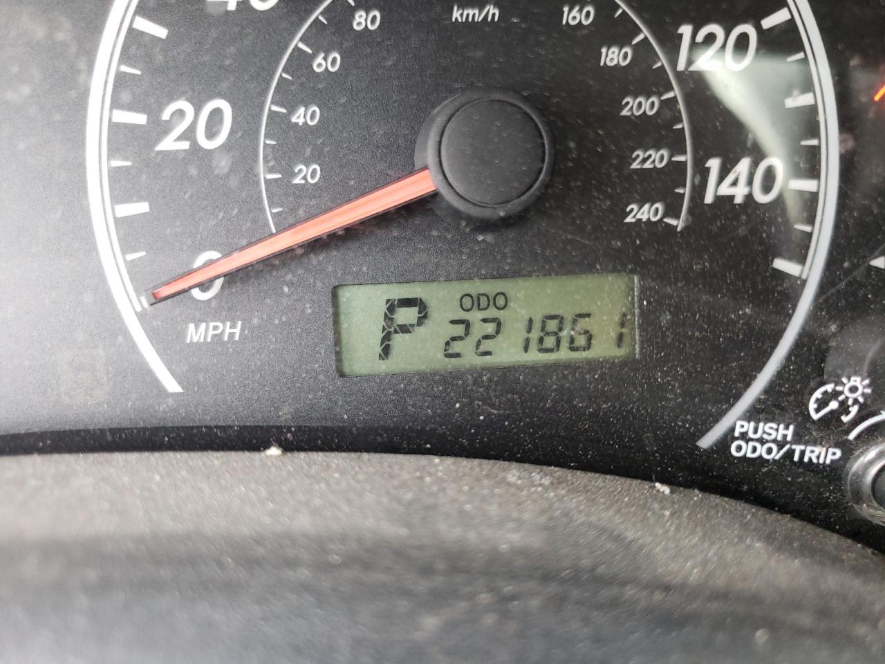 Photo 8 from auction – 2013 TOYOTA COROLLA with VIN 5YFBU4EE8DP137238