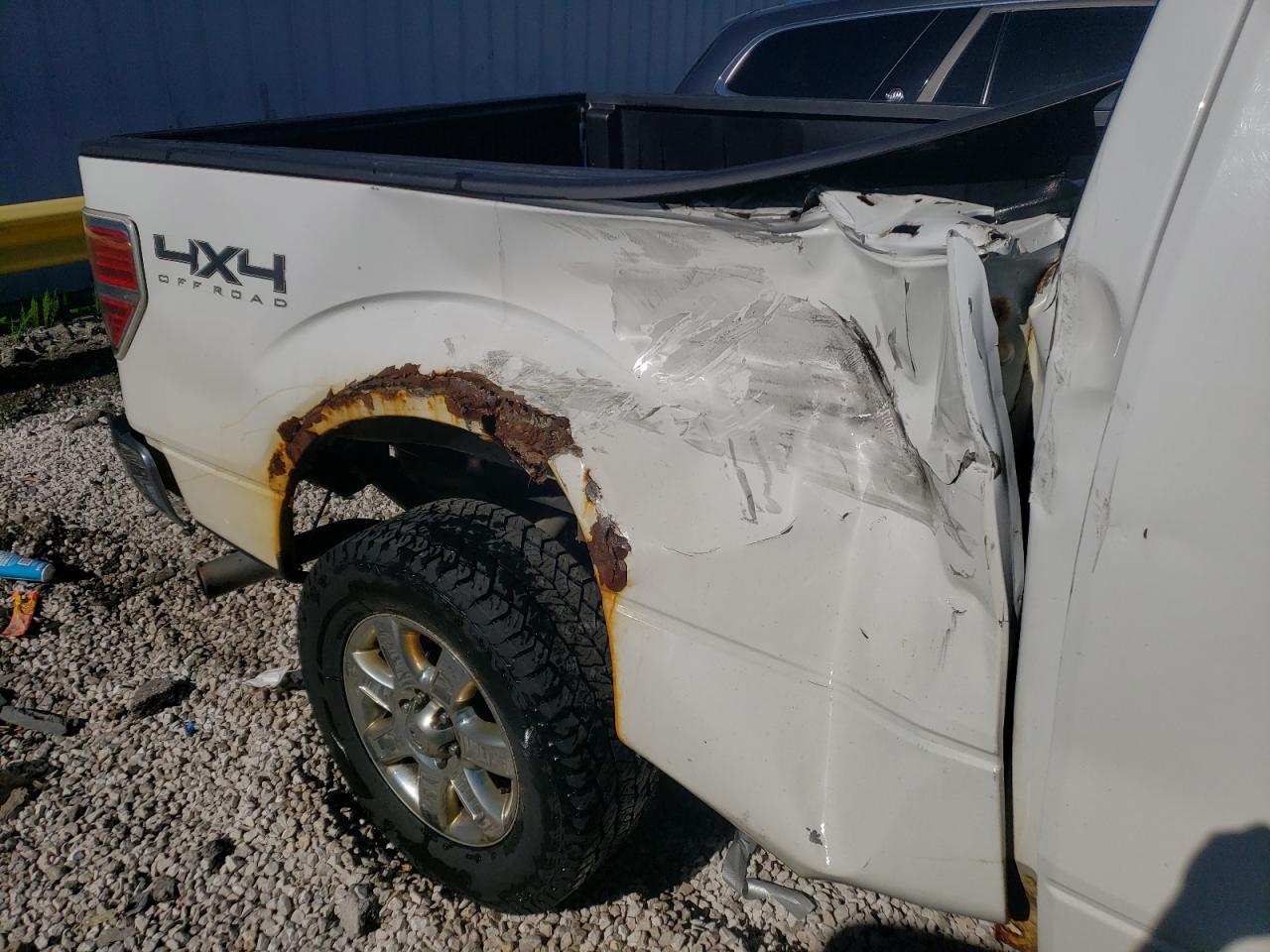 Photo 9 from auction – 2013 FORD F150 SUPER with VIN 1FTFX1EF2DKE15534
