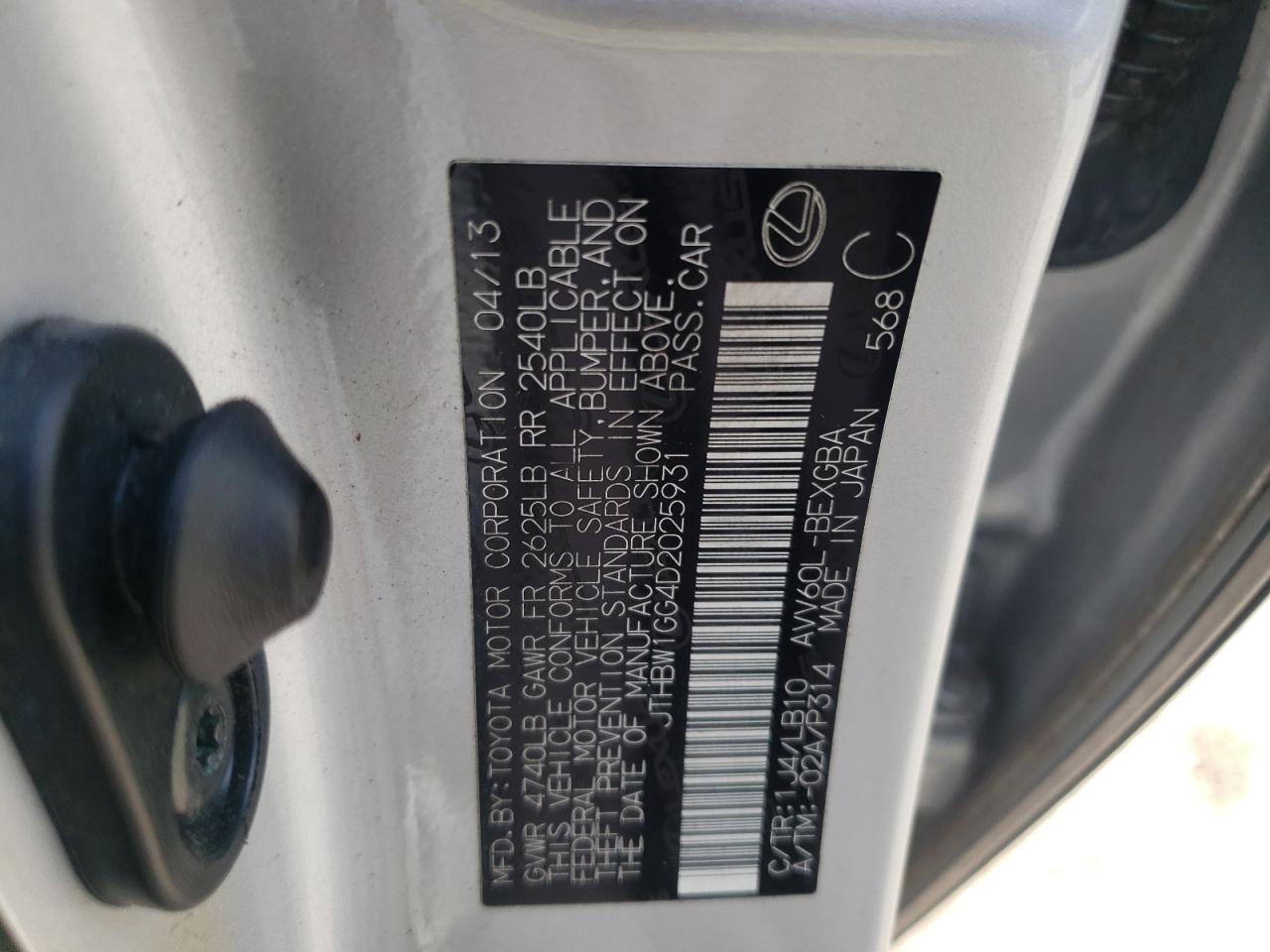 Photo 10 from auction – 2013 LEXUS ES 300H with VIN JTHBW1GG4D2025931
